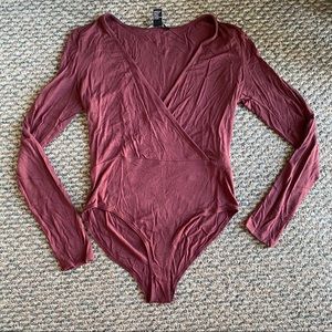 BURGUNDY LONG SLEEVE BODYSUIT 🥀